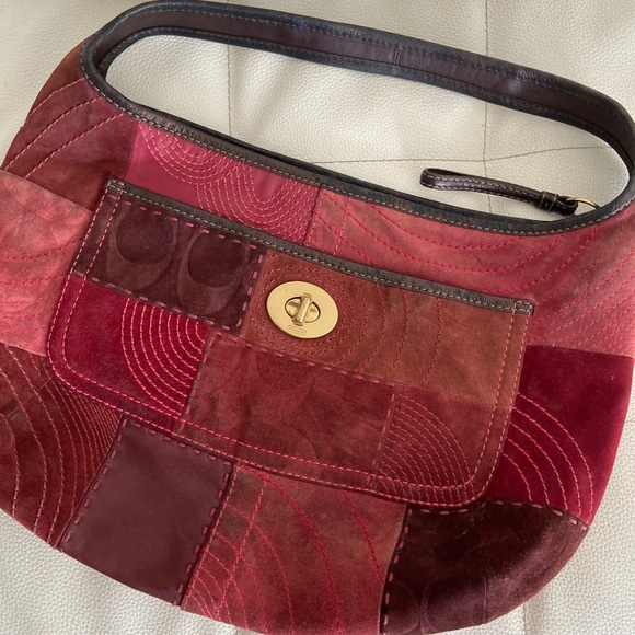 Coach Handbags - 🔥Vintage Coach bag Offers welcome🔥